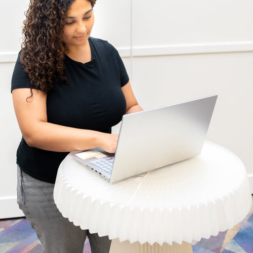 Concertina Poseur table